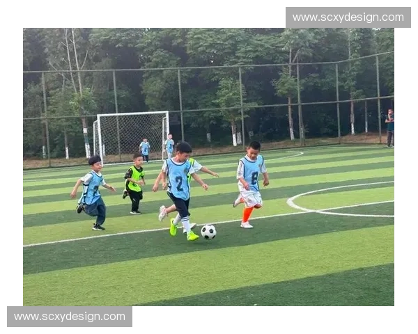 打造少年绿茵梦想的城市少儿足球联赛全城嘉年华盛典欢乐盛夏活动